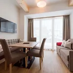 Anthony's Peaks & Pillows 4* 圣安东阿尔贝格