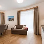 Anthony's Peaks & Pillows 4*