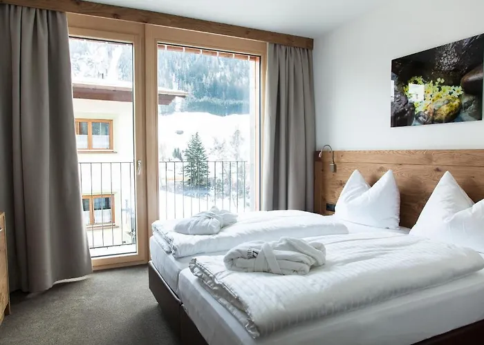 Hotel apartamentowy Anthony's Peaks & Pillows